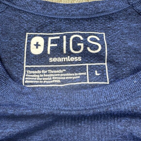 FIGS Seamless Shirt Men L Blue Underscrub LS Nurse Medical Stretch Wicking - Picture 6 of 7